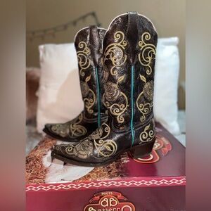 Cowgirl Boots Women’s Size 7